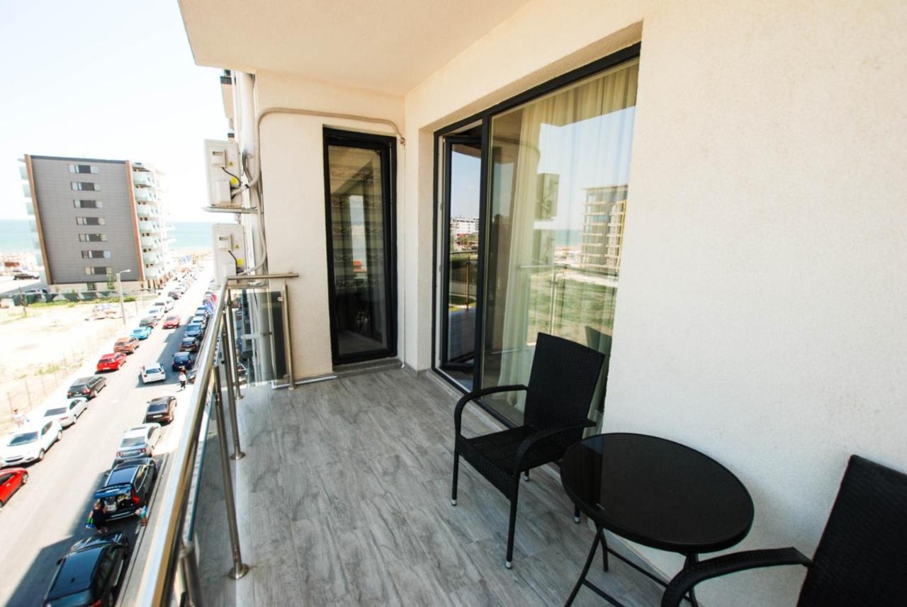 Ambra Apartment Mamaia-Nord Năvodari Exteriör bild