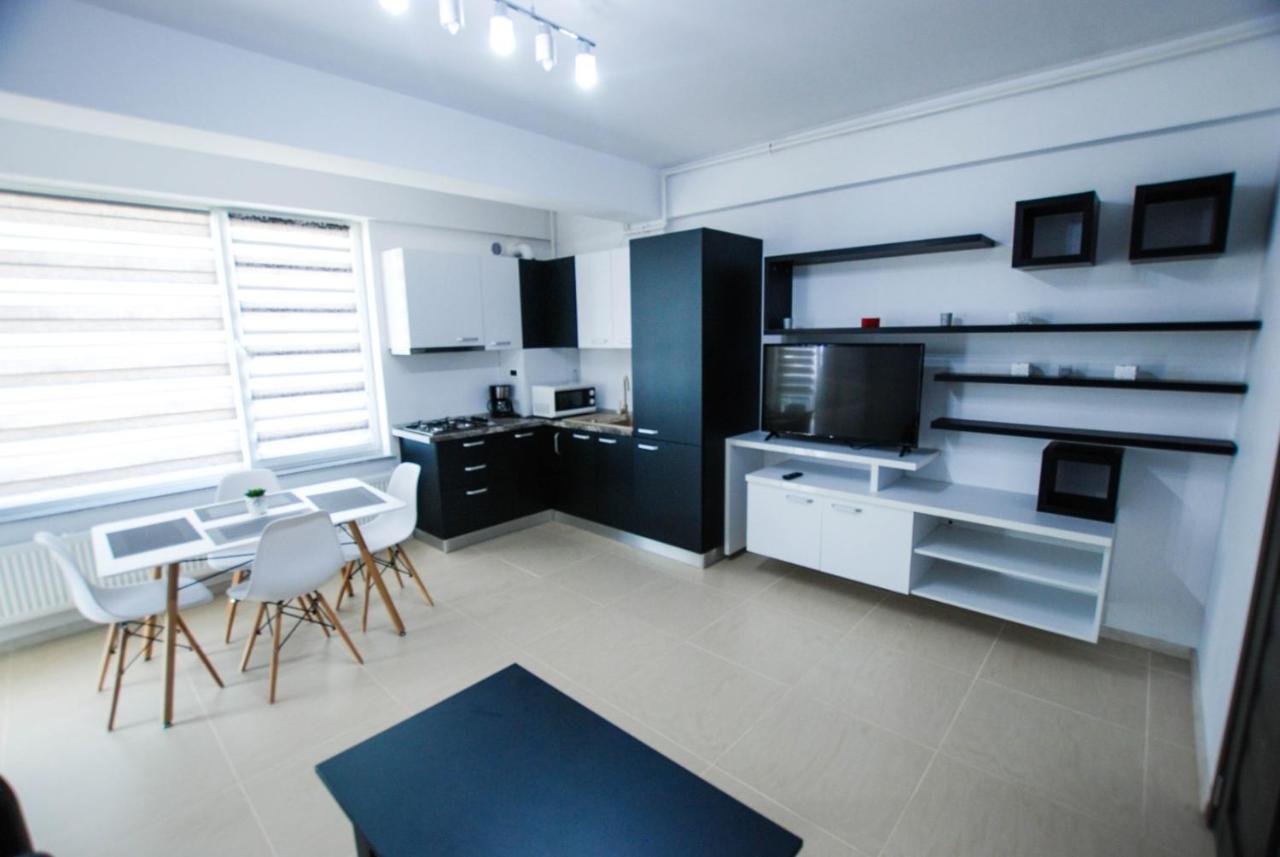 Ambra Apartment Mamaia-Nord Năvodari Exteriör bild